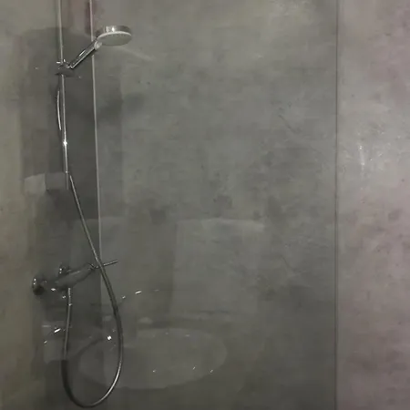 Meuble Tour De Garde Ax Les Thermes * אקס-לה-טרמה
